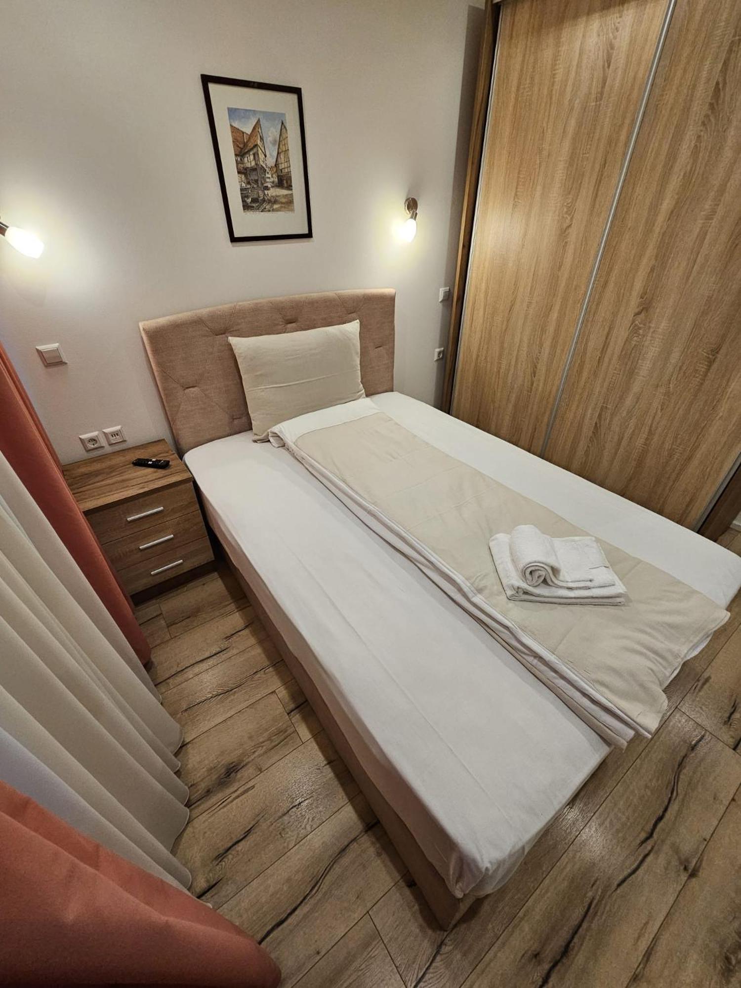 Hotel Post เนือร์ทิงเงิน ภายนอก รูปภาพ